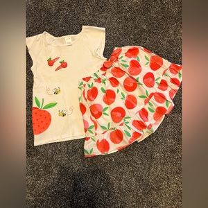 Gymboree peaches outfit, size 10 barely worn, includes matching baretts